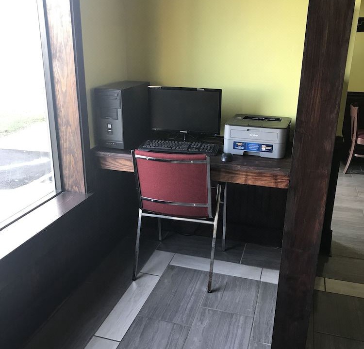 Photo of Livingroom in Hillsboro