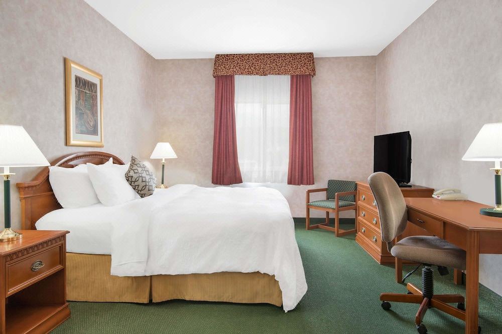 Photo of Bedroom in Dumas