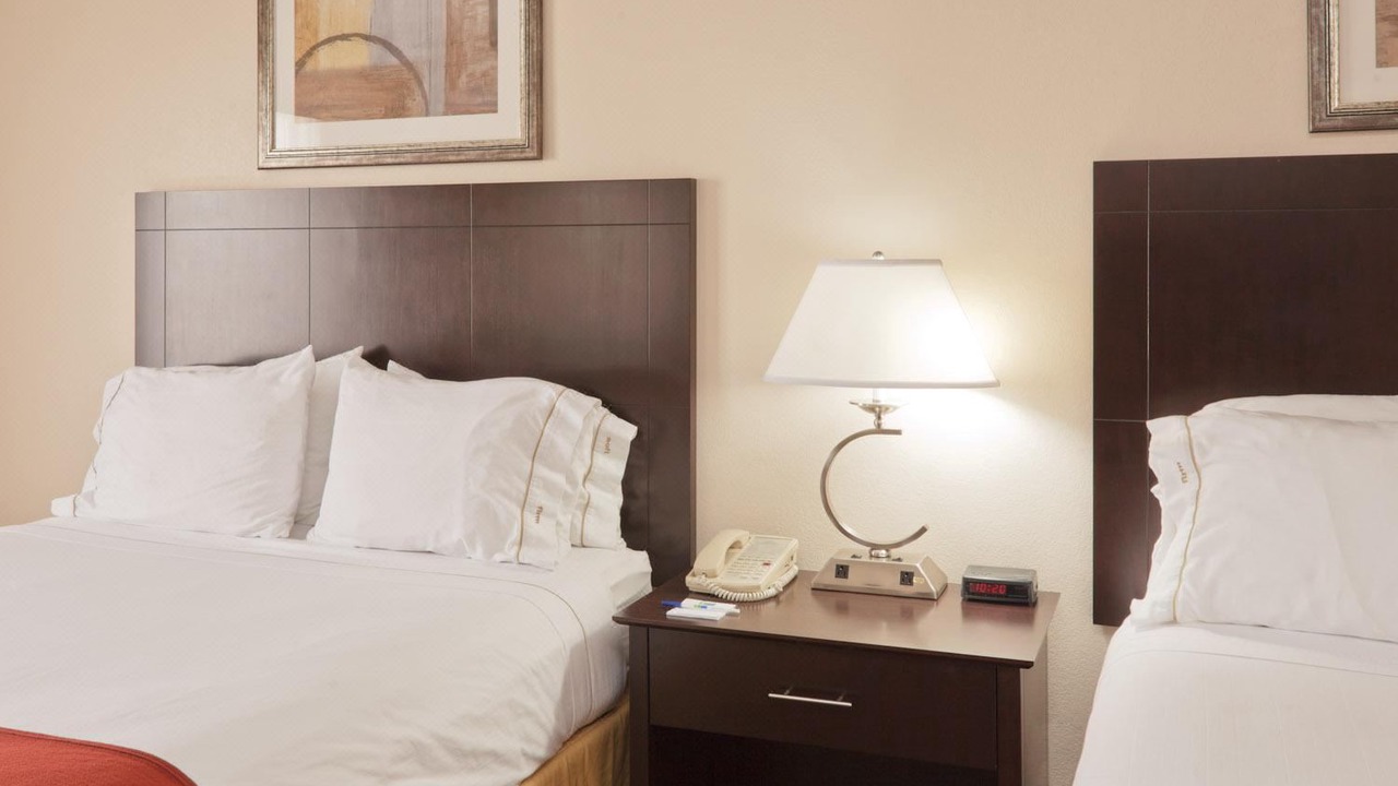 Photo of Bedroom in Owensboro