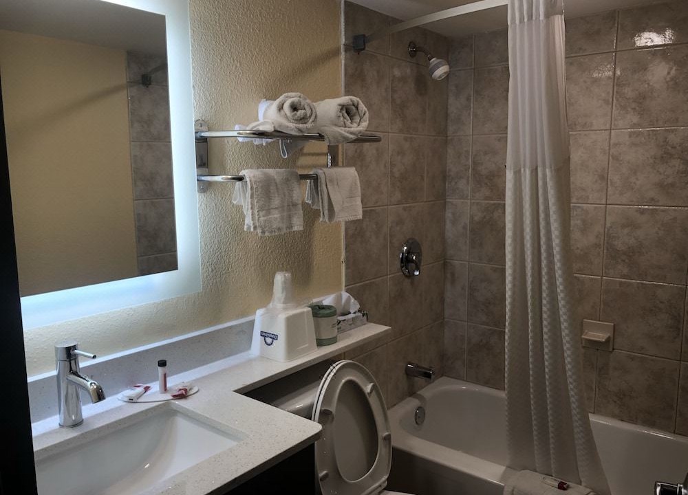 Photo of Bathroom in Grove City