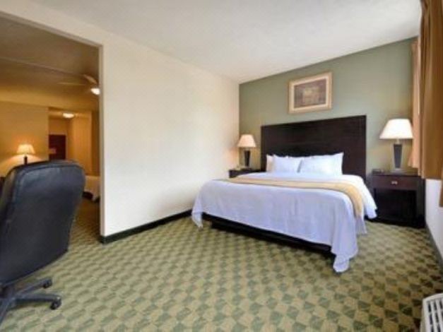 Photo of Bedroom in Whitehall