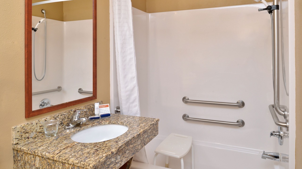 Photo of Bathroom in Williston