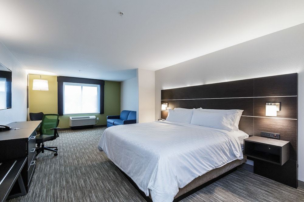 Photo of Bedroom in Saint Marys  Saint Joseph County