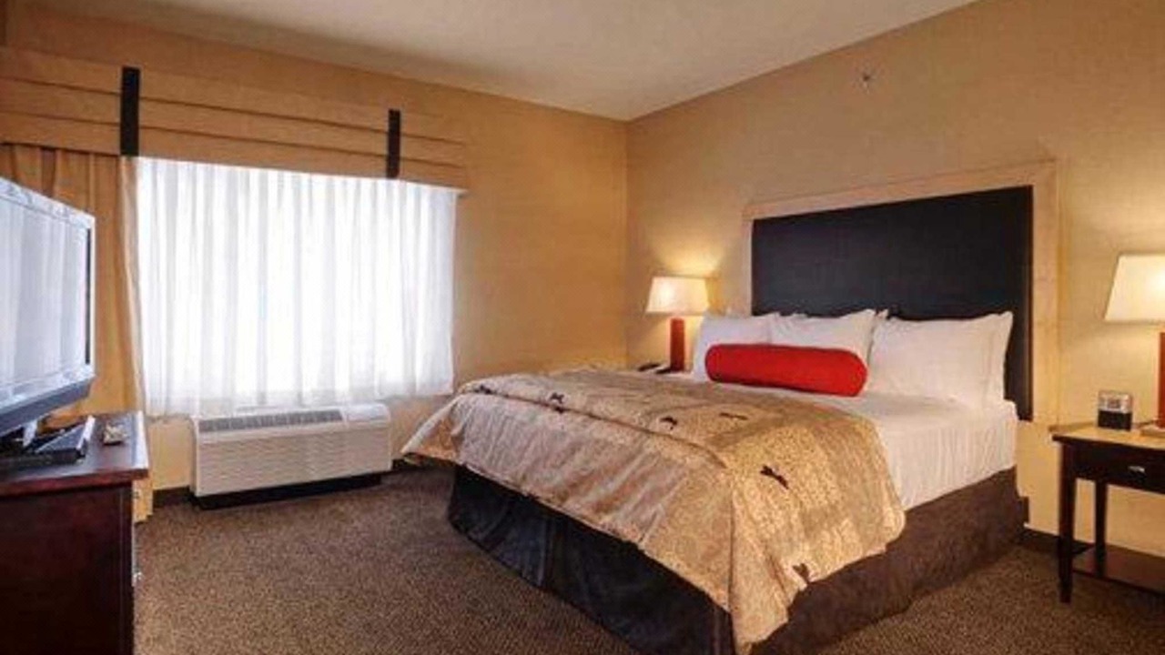 Photo of Bedroom in Polaris