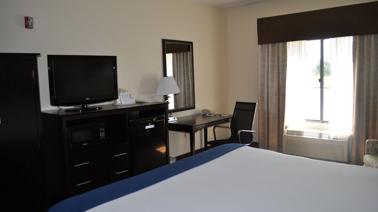 Photo of Bedroom in Owensboro