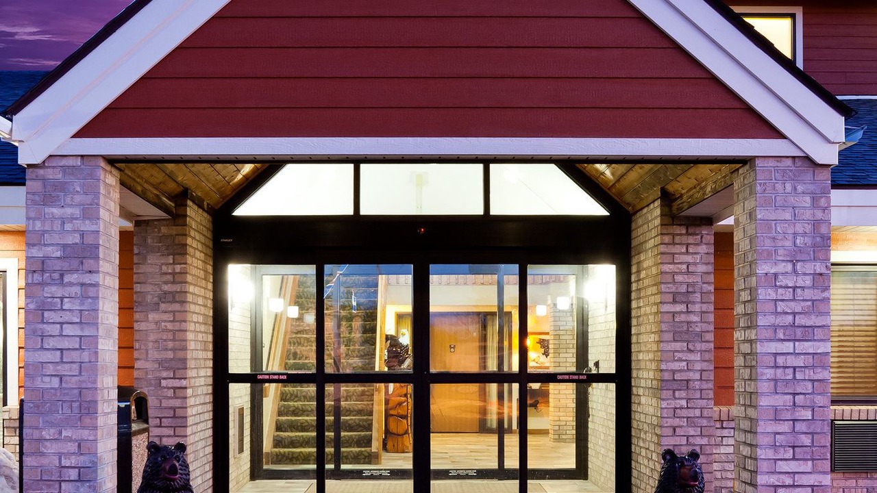 Photo of Buildings in Ironwood
