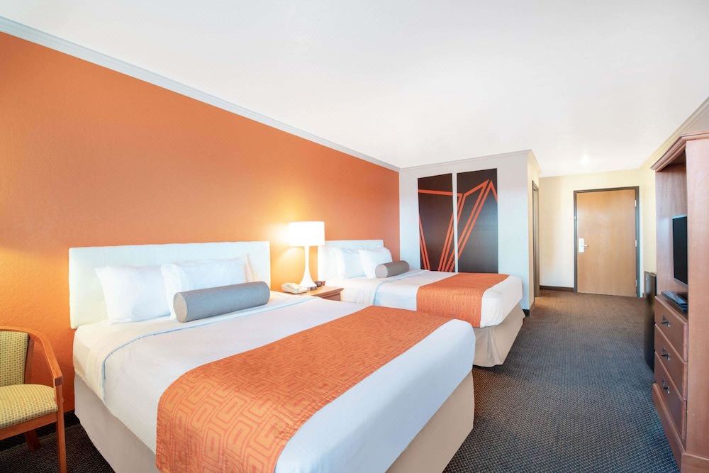 Photo of Bedroom in Oacoma