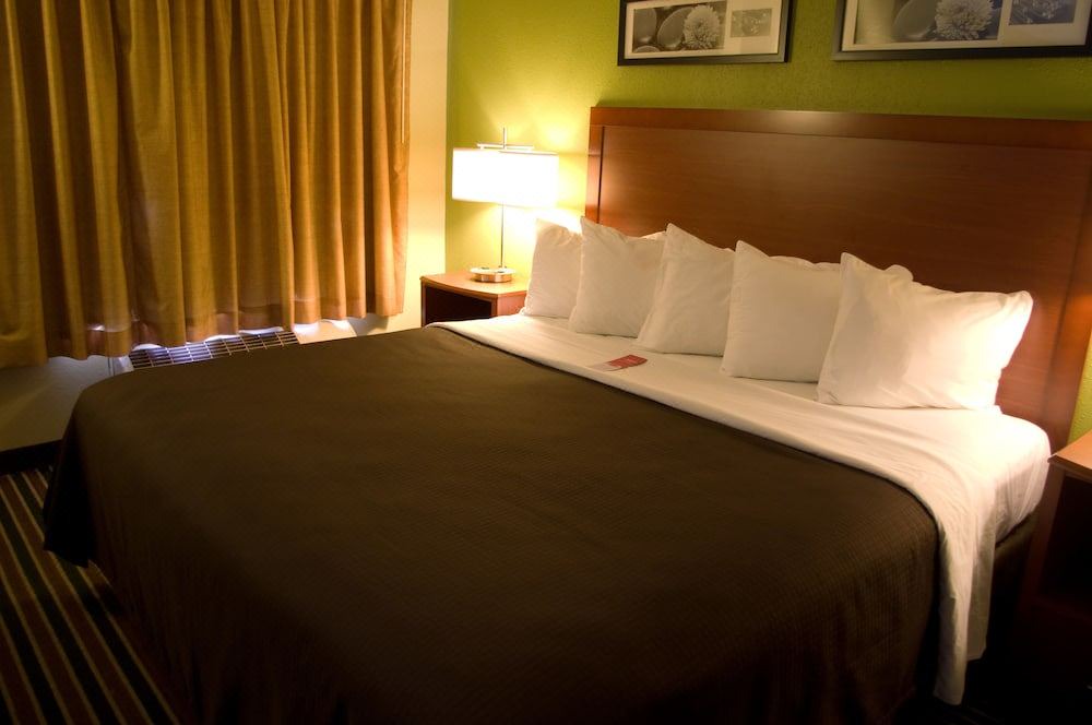 Photo of Bedroom in Urbana
