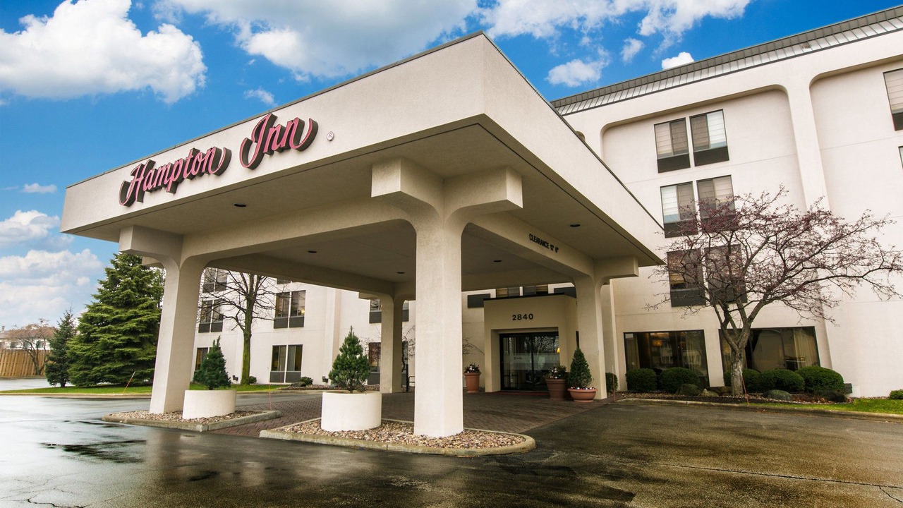 Photo of Buildings in Ashwaubenon