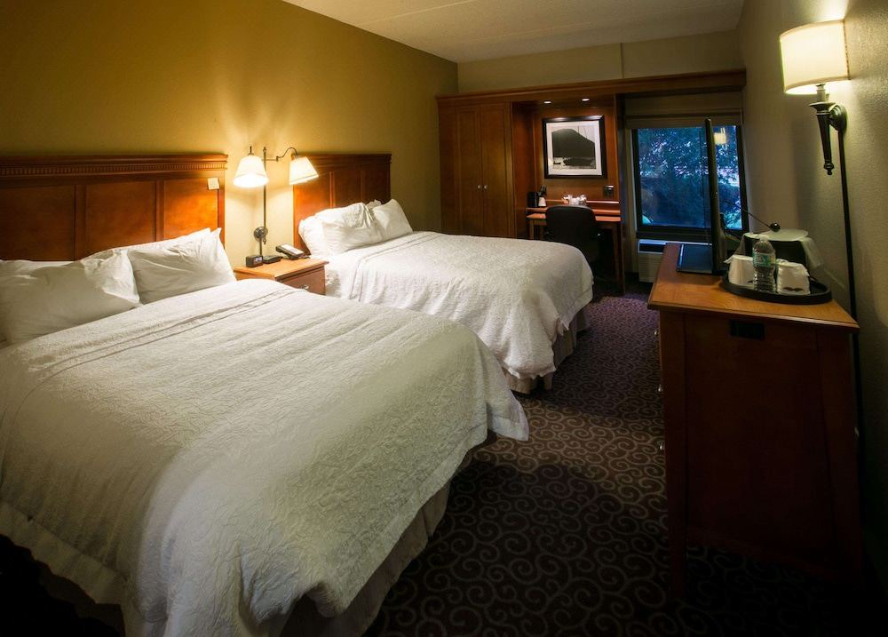 Photo of Bedroom in Ashwaubenon