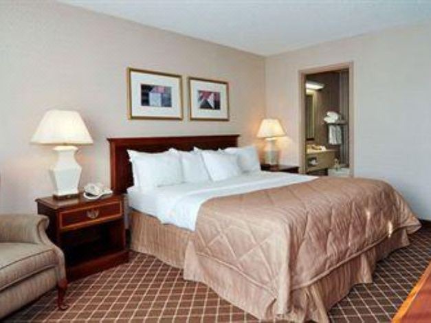 Photo of Bedroom in Romulus