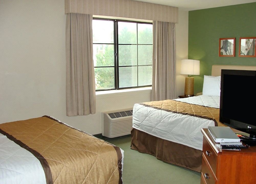 Photo of Bedroom in Akron