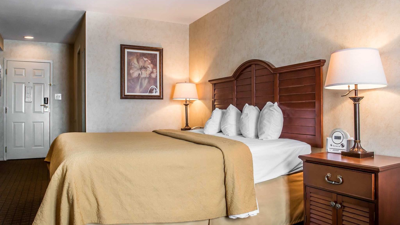 Photo of Bedroom in Oakdale