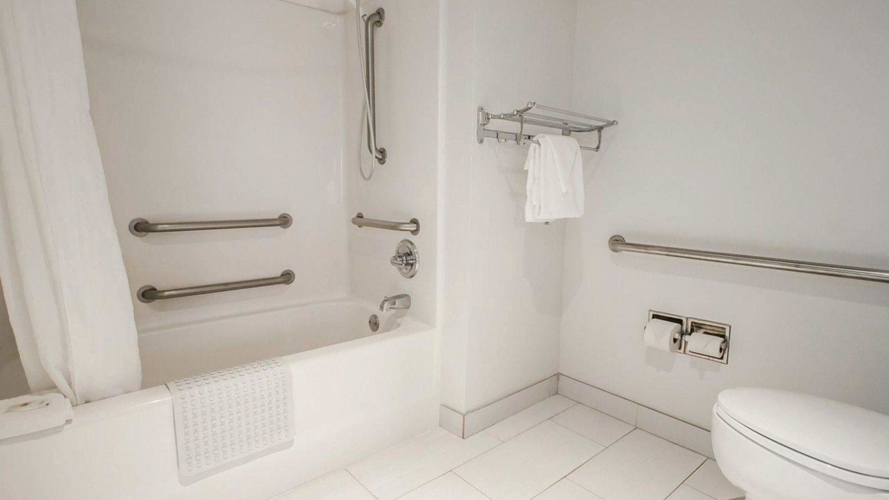 Photo of Bathroom in Hillview