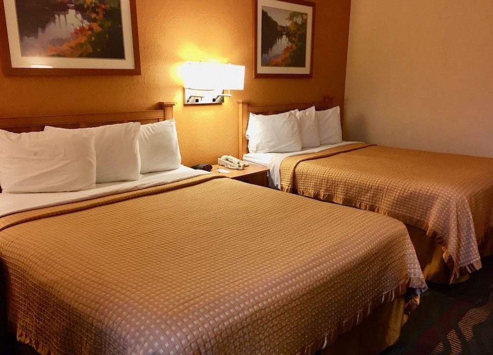 Photo of Bedroom in Muskegon Heights