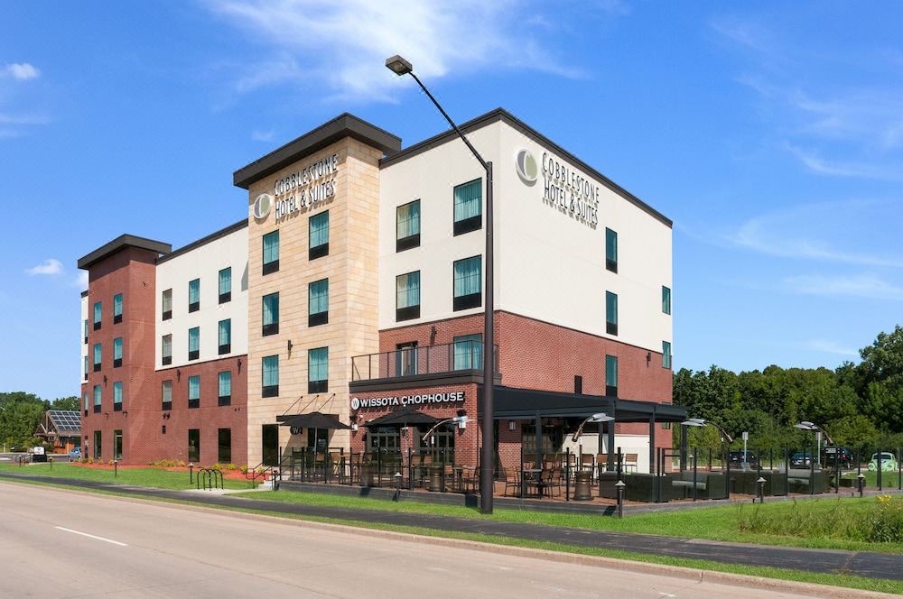 Photo of Buildings in Neenah