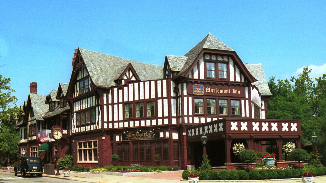 Photo of Buildings in Mariemont