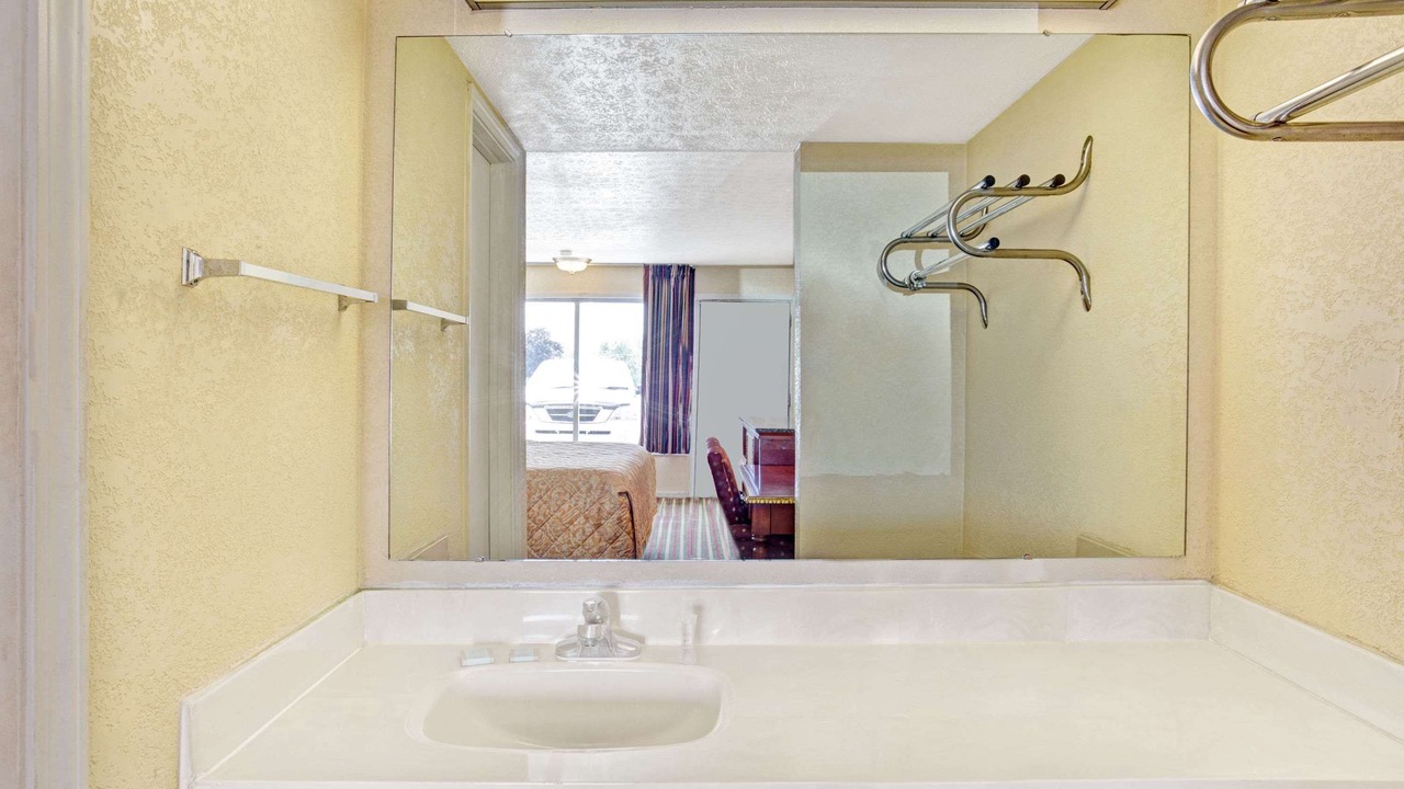 Photo of Bedroom in Sellersburg