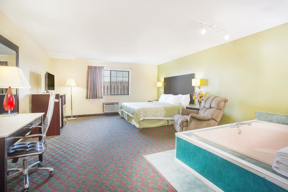 Photo of Livingroom in Lexington