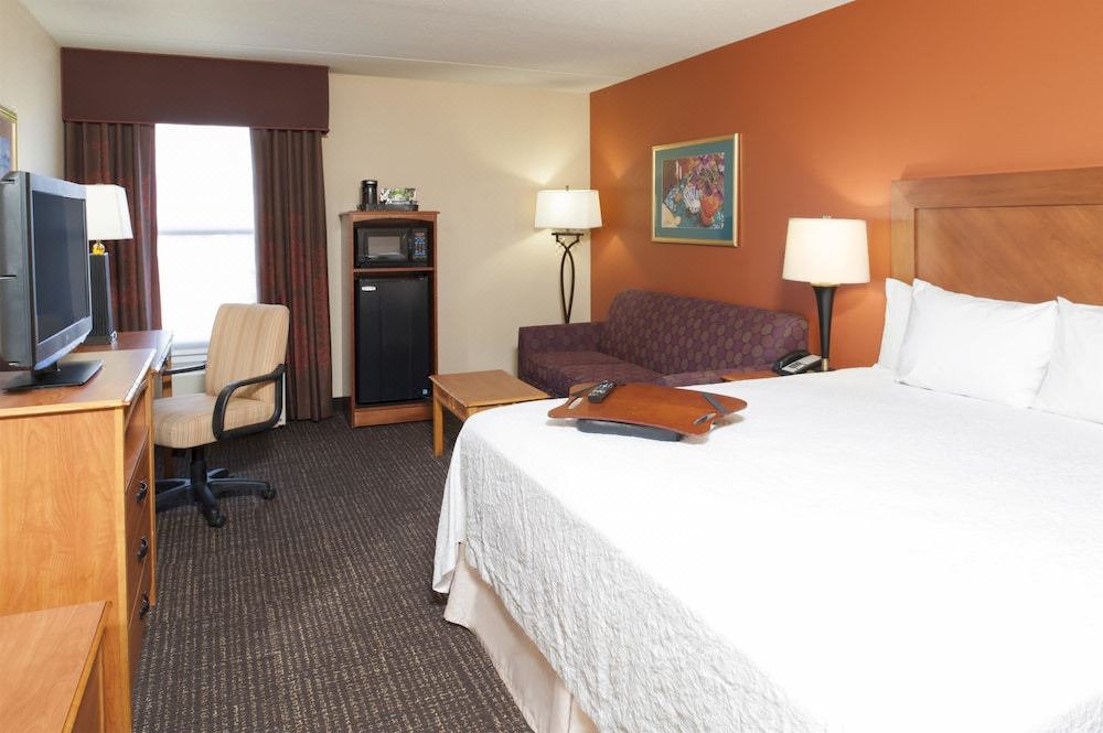 Photo of Bedroom in Norton Shores