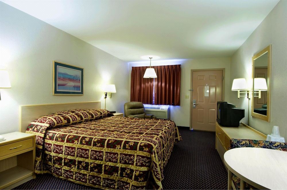 Photo of Bedroom in Garden City