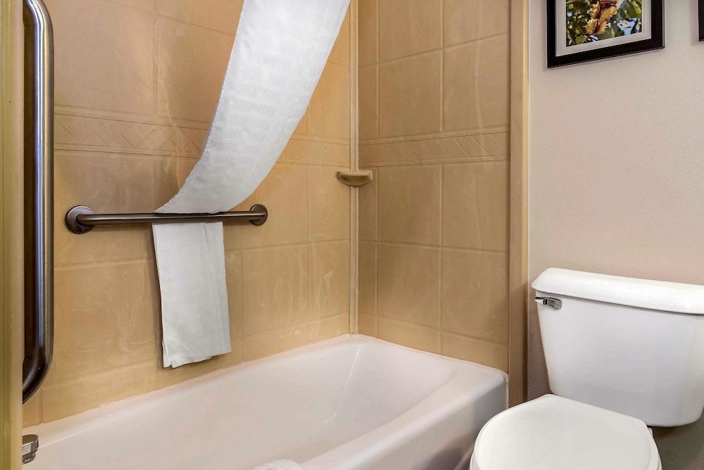 Photo of Bathroom in Miamisburg