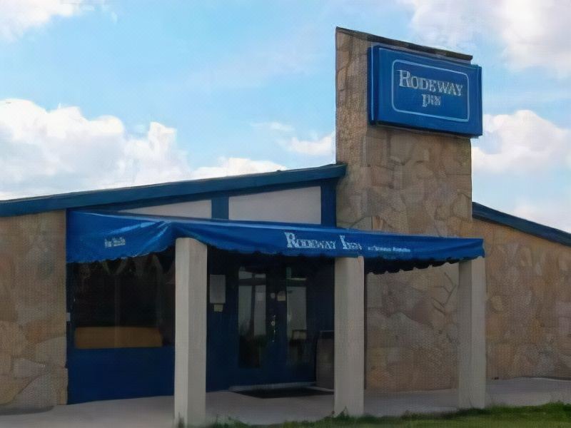 Photo of Buildings in Romulus
