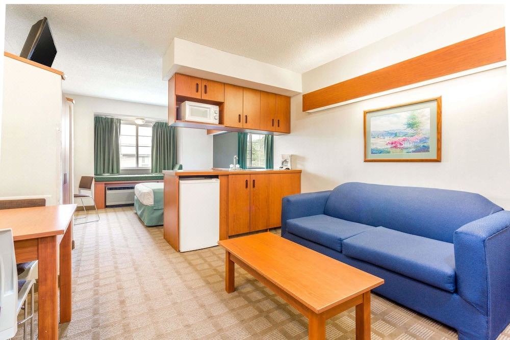 Photo of Livingroom in Dry Ridge