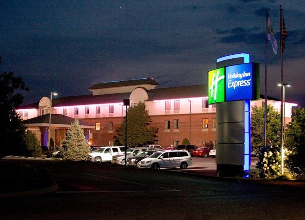 Photo of Buildings in Corydon