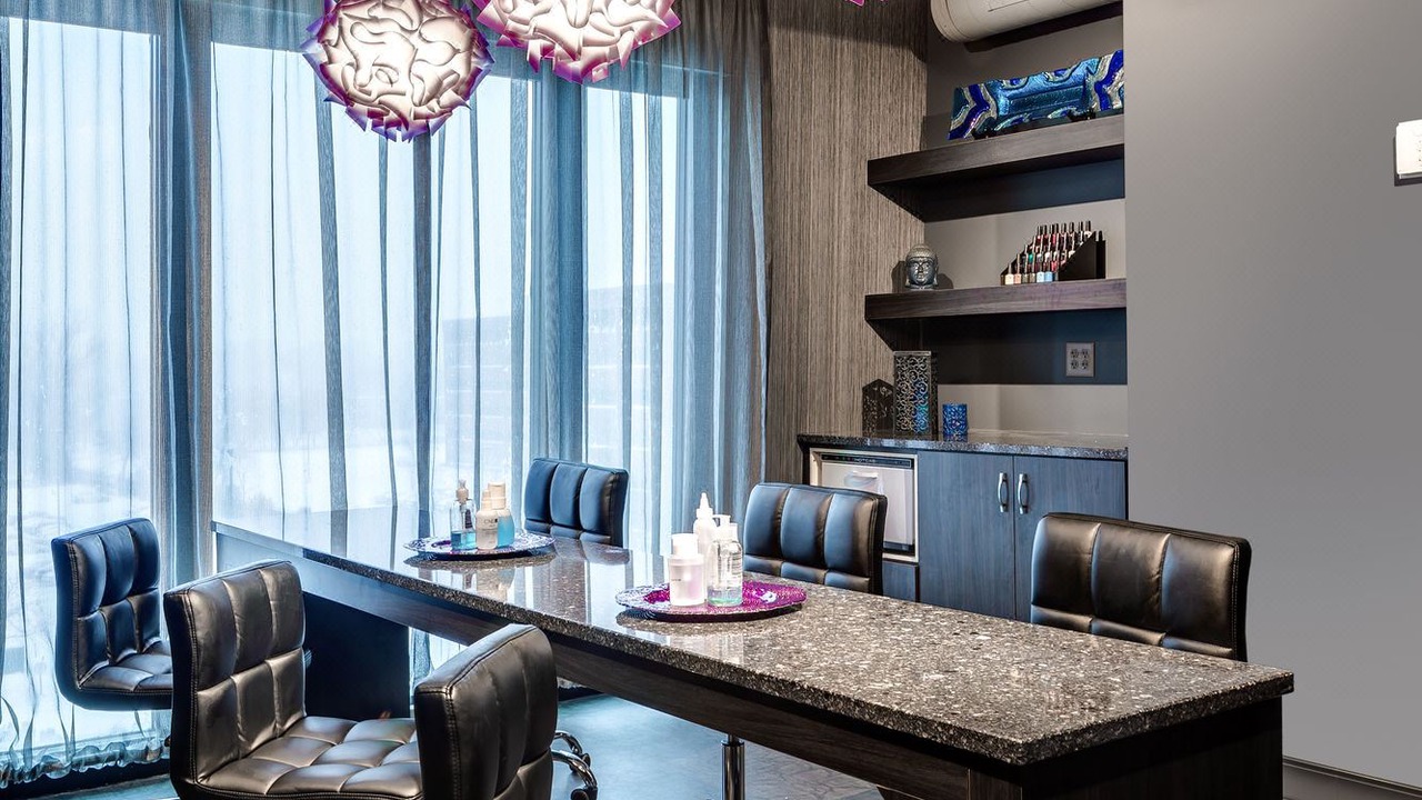Photo of Livingroom in South Loop