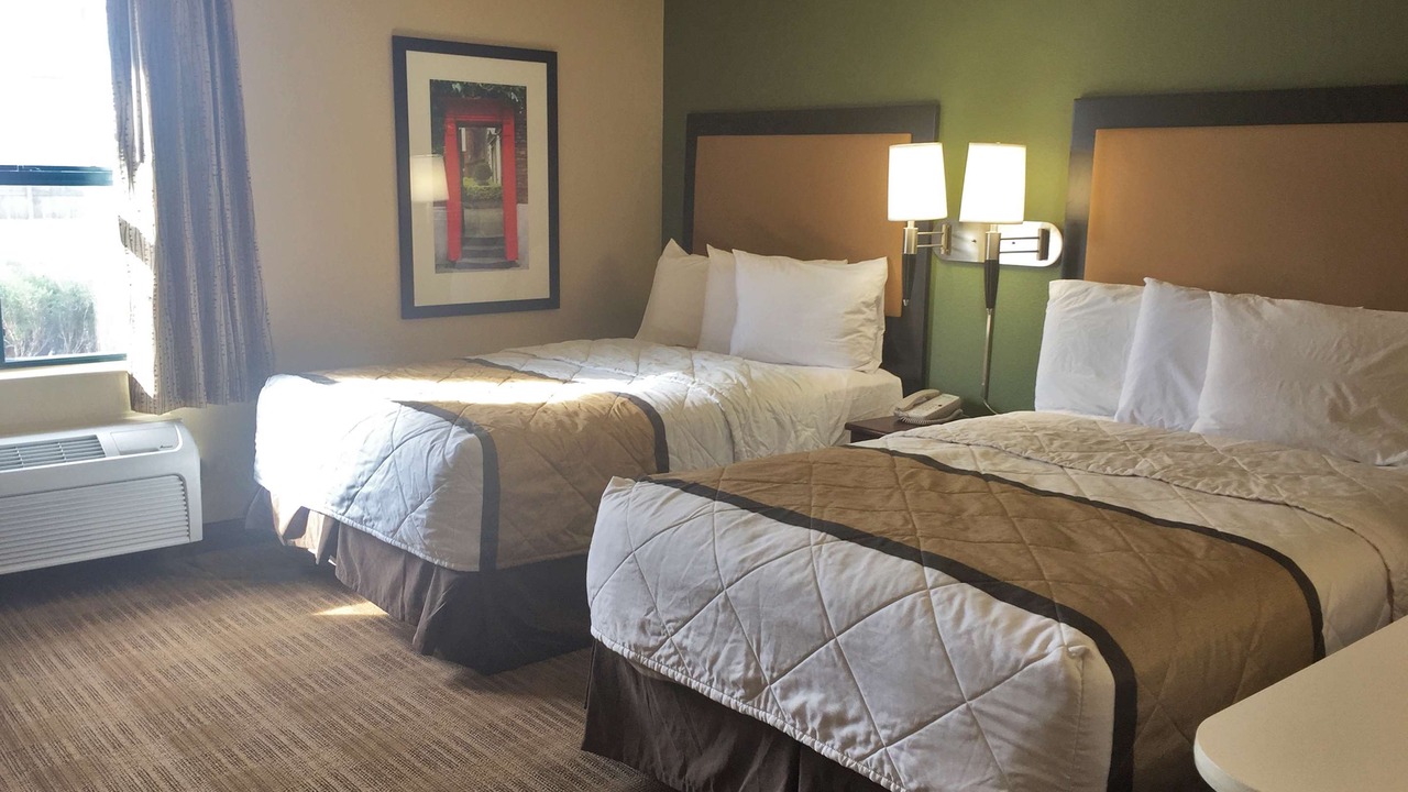 Photo of Bedroom in Akron