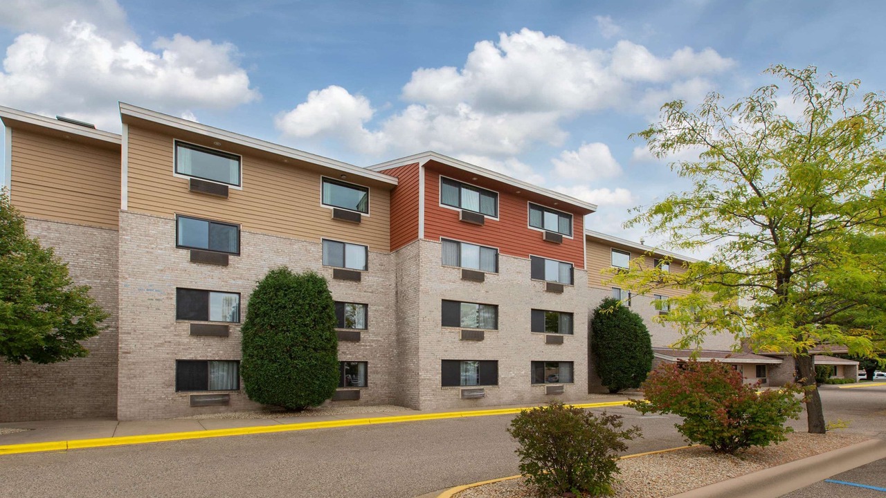Photo of Buildings in Apple Valley