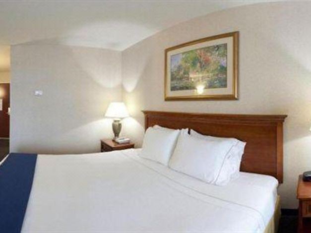 Photo of Bedroom in Alpine Center