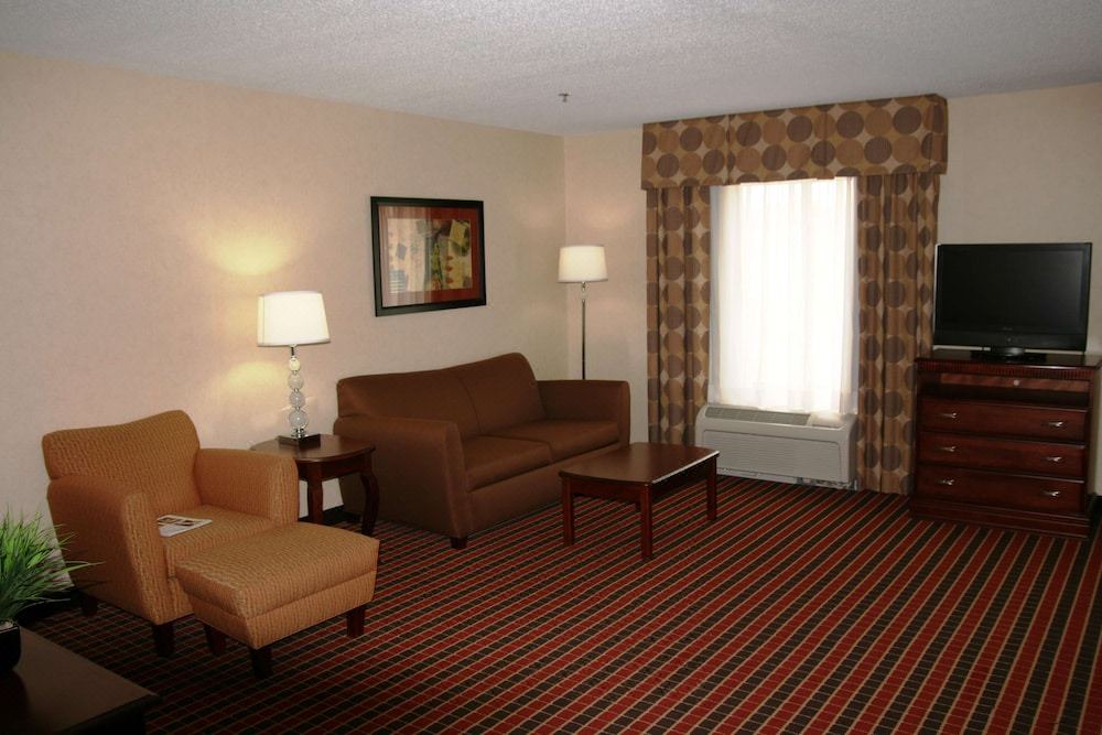 Photo of Livingroom in Englewood
