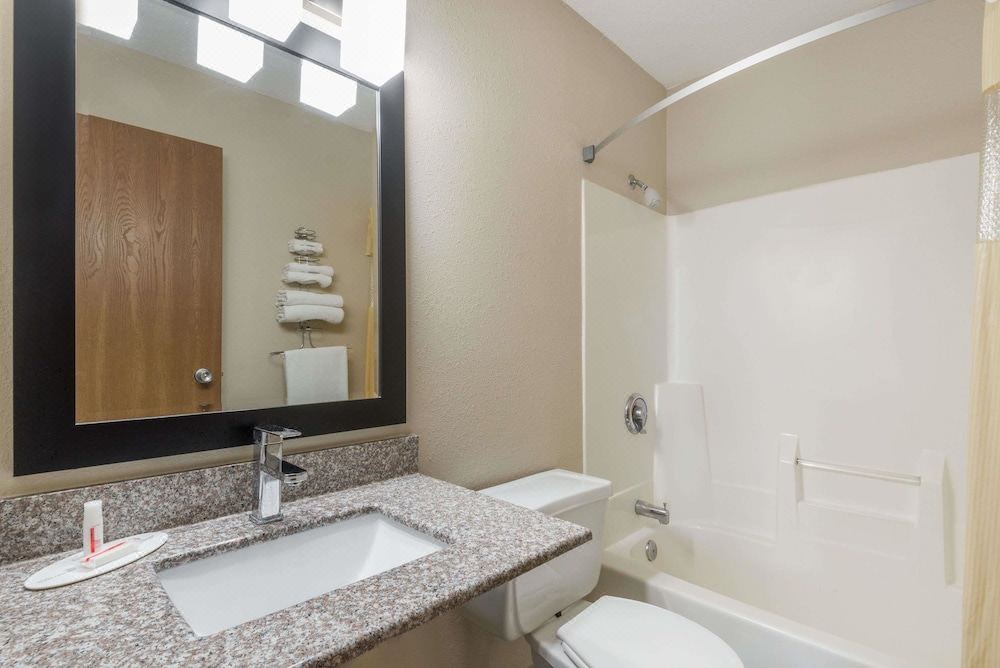 Photo of Bathroom in Muncie