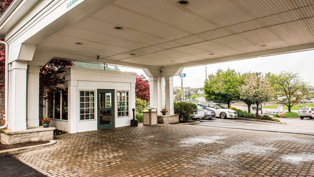 Photo of Buildings in Oakdale