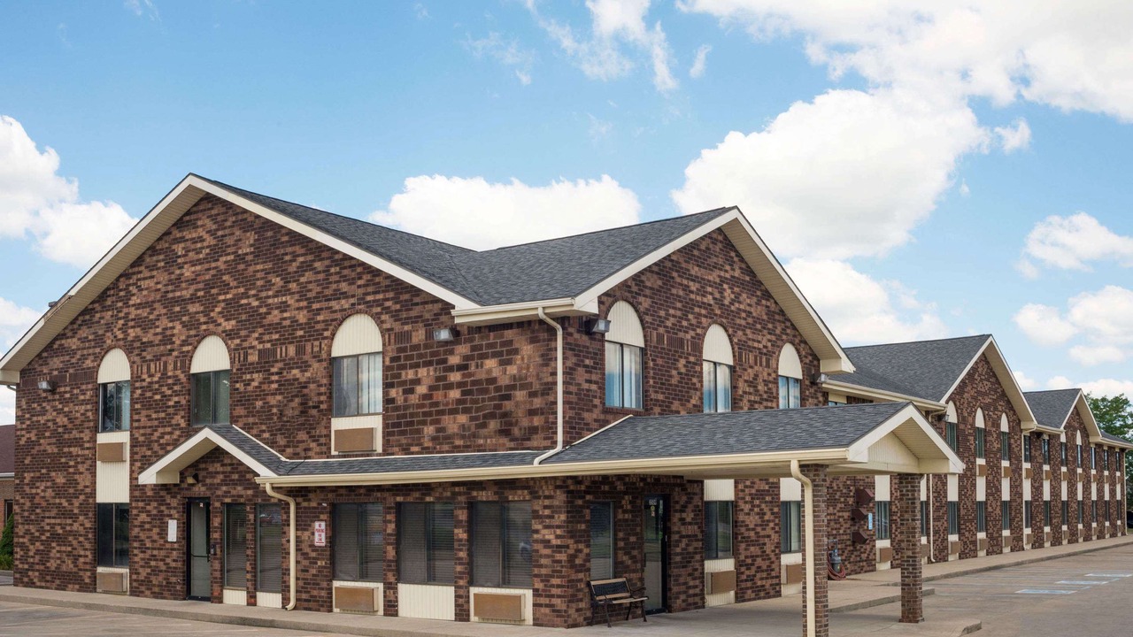 Photo of Buildings in Muncie