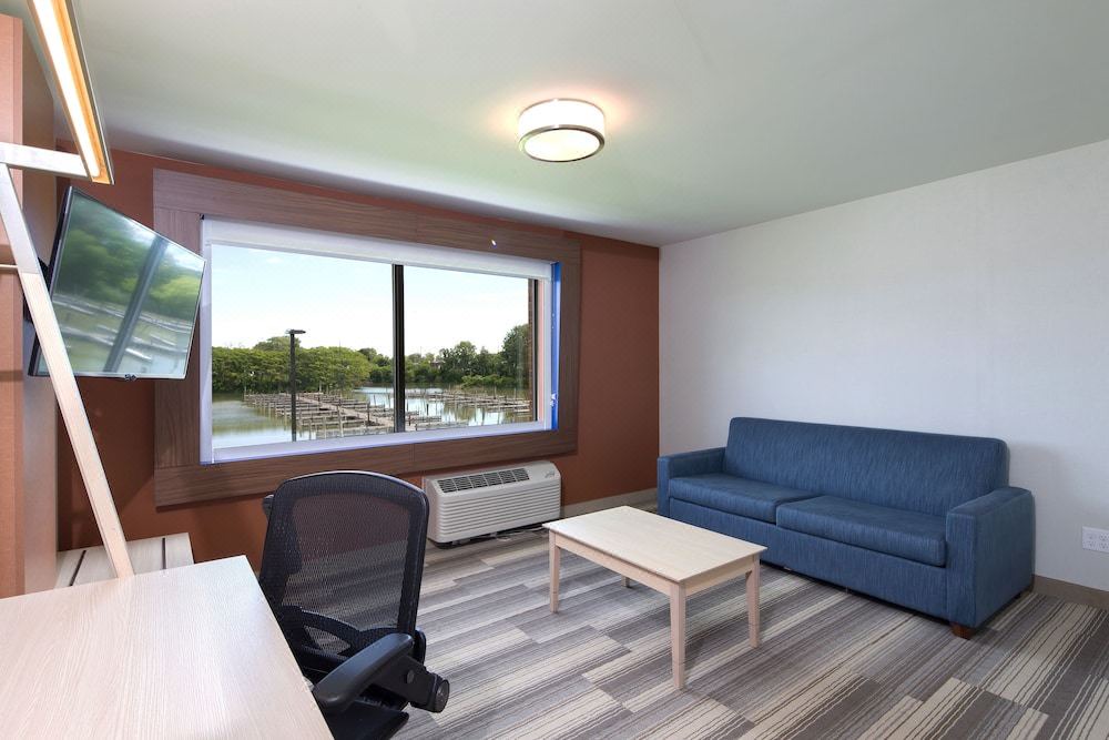 Photo of Livingroom in Port Huron
