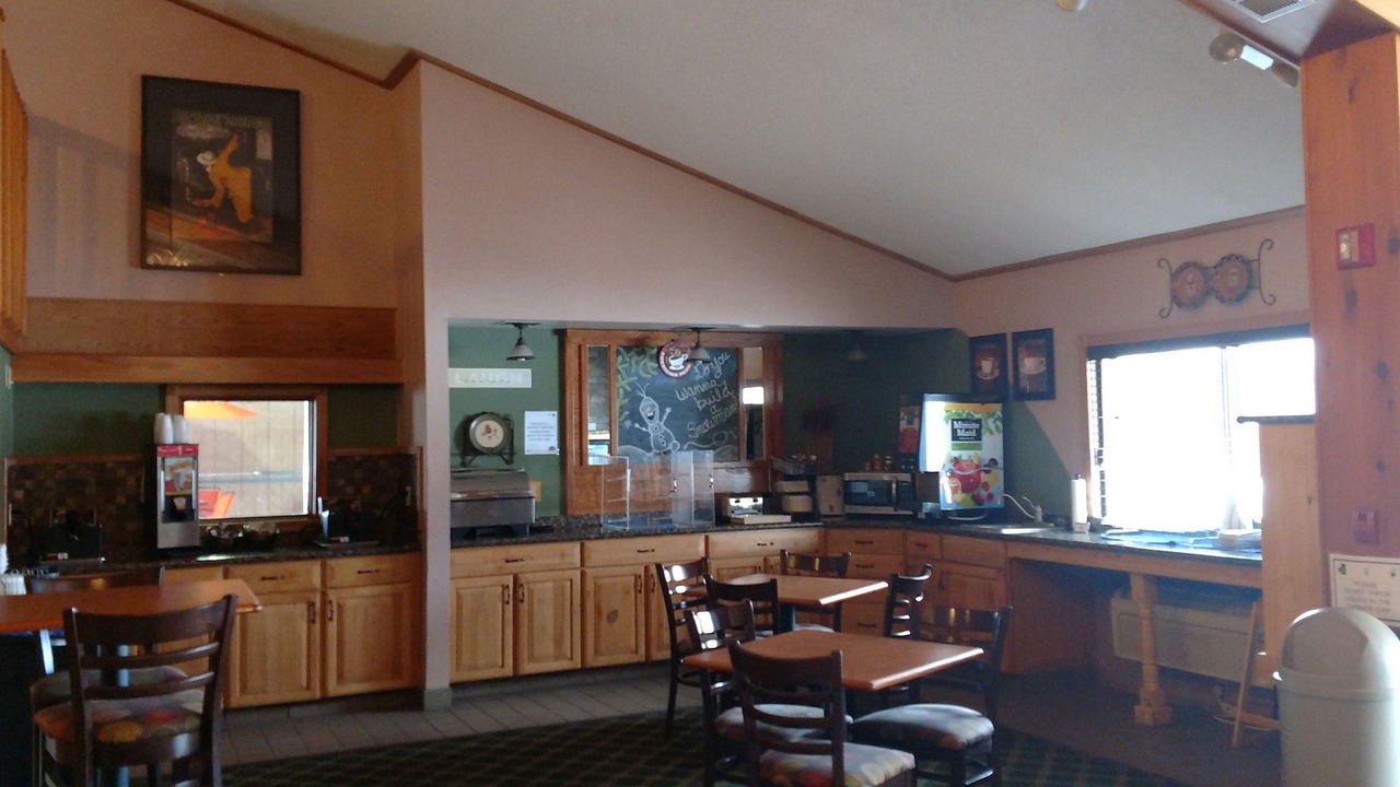 Photo of Livingroom in Iron River