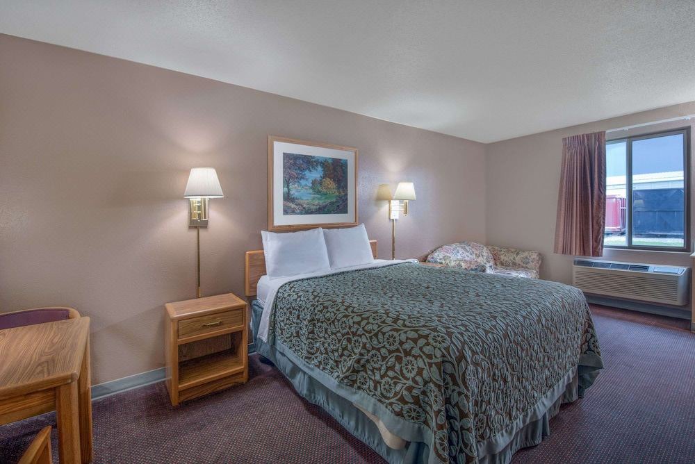 Photo of Bedroom in Jamestown