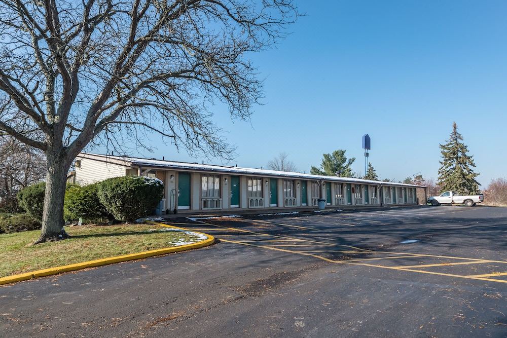 Photo of Buildings in Wadsworth