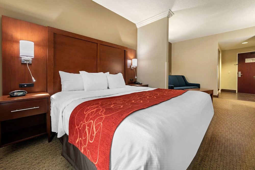 Photo of Bedroom in Mount Saint Joseph
