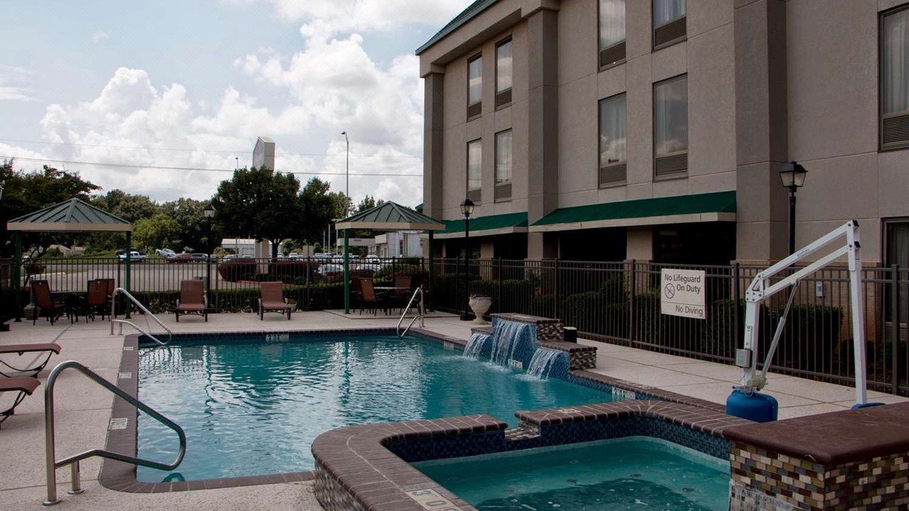 Photo of Outdoor in Marshall