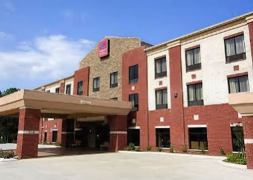 Photo of Buildings in Orlinda