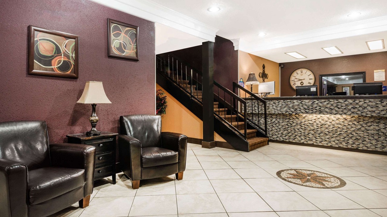 Photo of Livingroom in Anderson