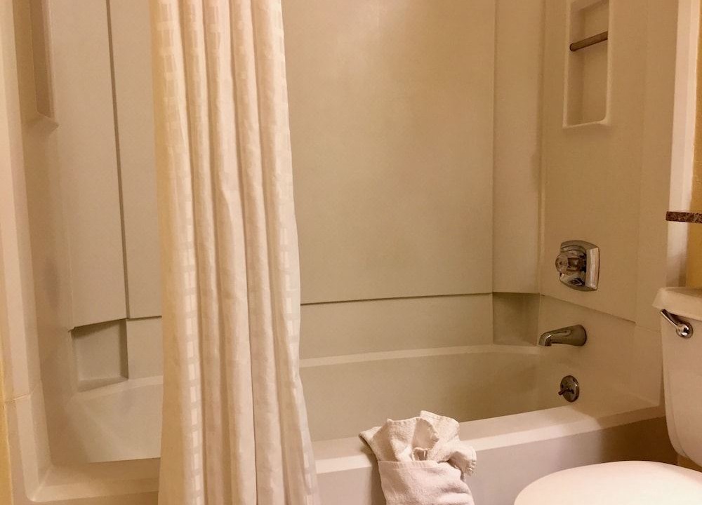 Photo of Bathroom in Muskegon Heights