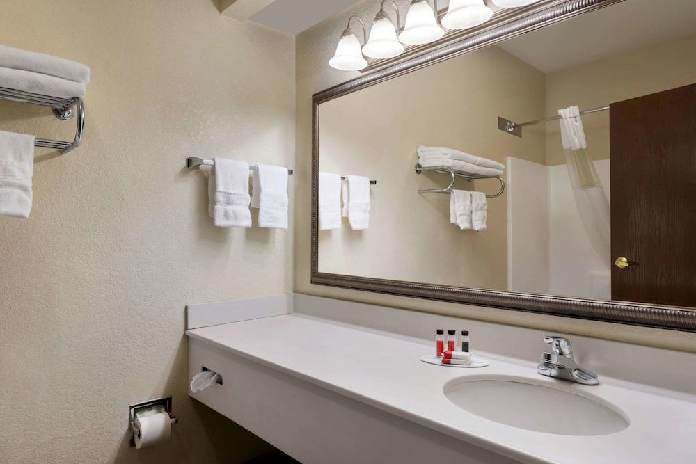 Photo of Bathroom in Elizabethtown