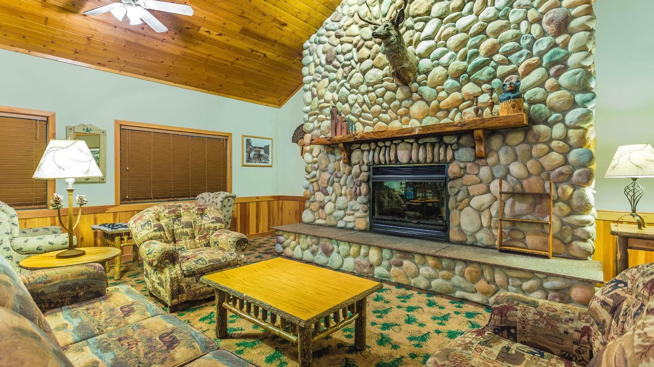 Photo of Livingroom in Wisconsin Dells
