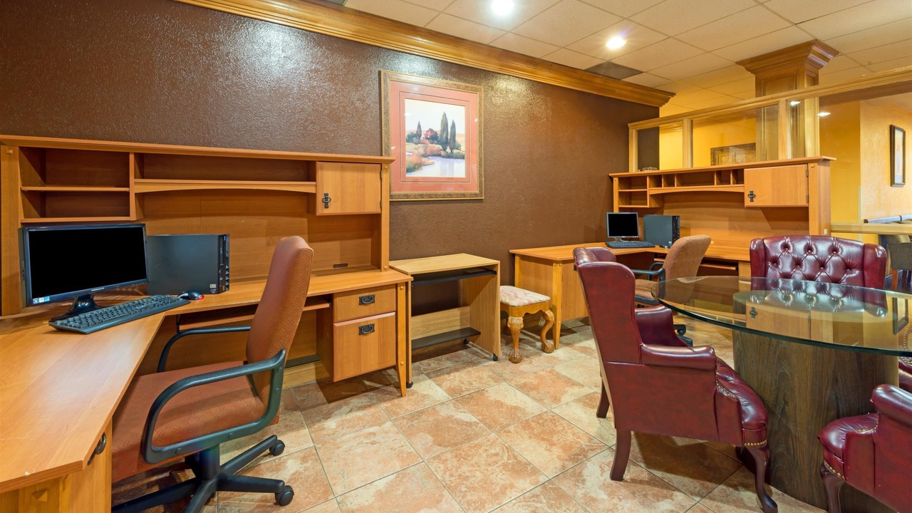 Photo of Livingroom in Louisville