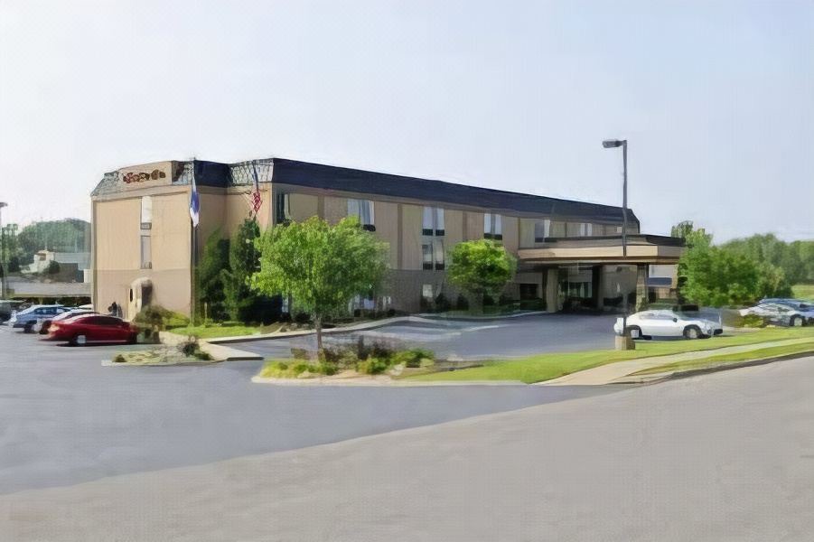 Photo of Buildings in Elizabethtown